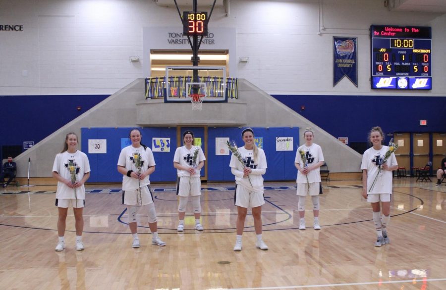 From left to right: Stephanie Labas, Nicole Heffington, Gabrielle Gevaudan, Sarah Sprecher, Abby Adler and Dani Carlson