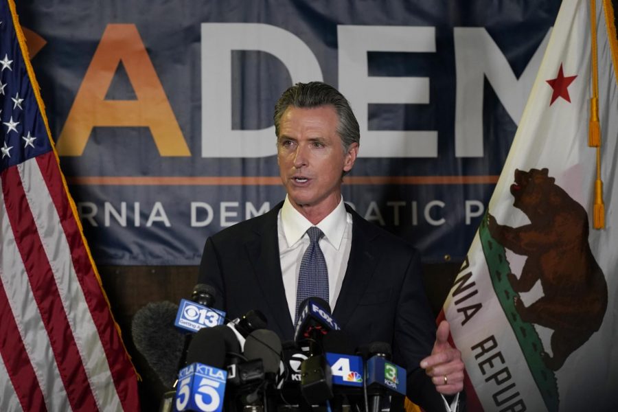 California+Gov.+Gavin+Newsom+addresses+reporters+after+beating+back+the+recall+attempt+that+aimed+to+remove+him+from+office%2C+at+the+John+L.+Burton+California+Democratic+Party+headquarters+in+Sacramento%2C+Calif.%2C+Tuesday%2C+Sept.+14%2C+2021.