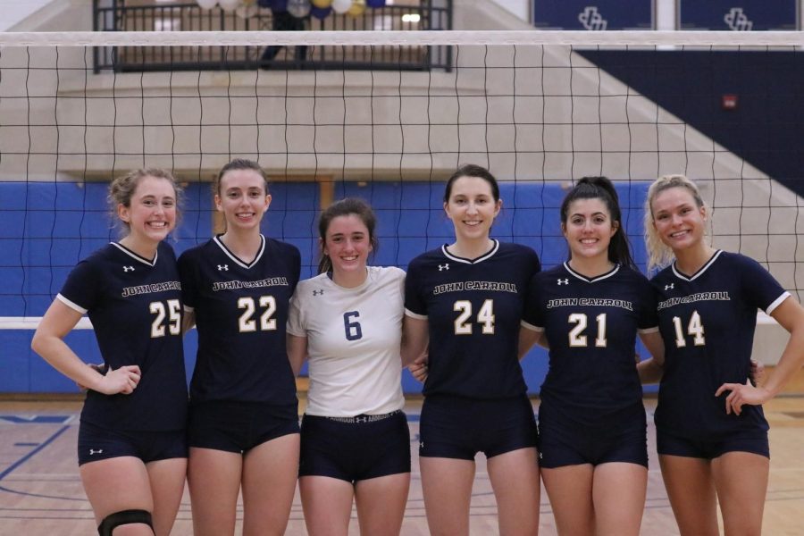 Carleen+Ellerbruch%2C+Kailee+Herbst%2C+Anna+Coughlin%2C+Brooke+Hjerpe%2C+Ally+Bartolone+and+Cassi+Calamunci+before+John+Carrolls+match+on+Saturday%2C+Oct.+23.+The+senior+class+was+honored+prior+to+Saturday+afternoons+game+against+the+Marietta+Pioneers.+