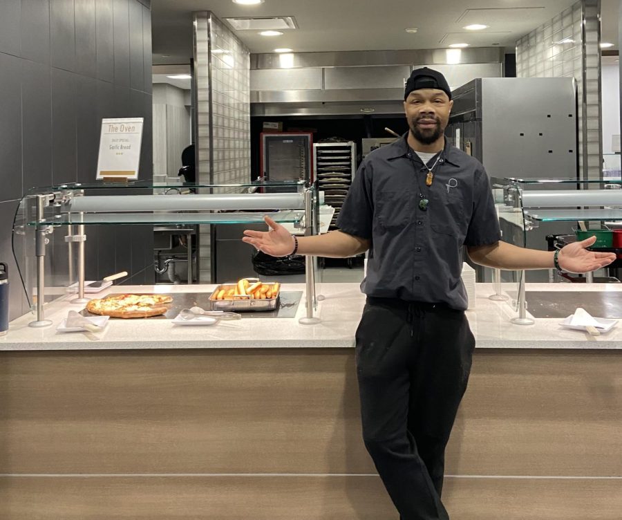 Opinion Editor Eric Fogle talks to Lamarr Richardson, who is a staple of Schott Dining Hall 