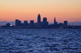 Cleveland: Ohio city on Lake Erie with sports, culture and industry