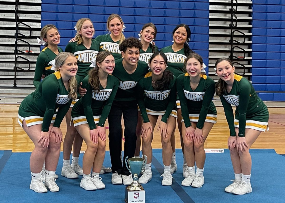 Alissas high school alma mater, Amherst Steele, wins the 2020-21 SWC cheerleading traditional competition.