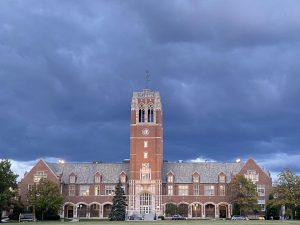John Carroll University Student Government discusses social media and gives updates.