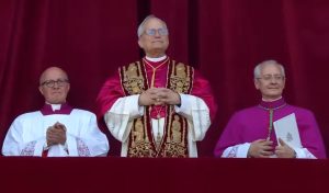 Pope Leo XIV introduces himself to the world